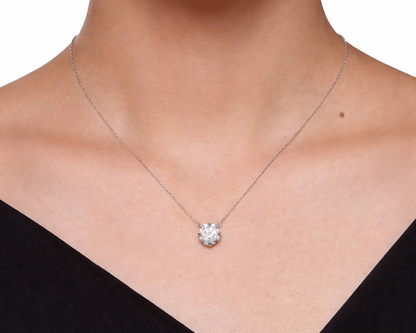 Virelia Silver Necklace with Moissanite
