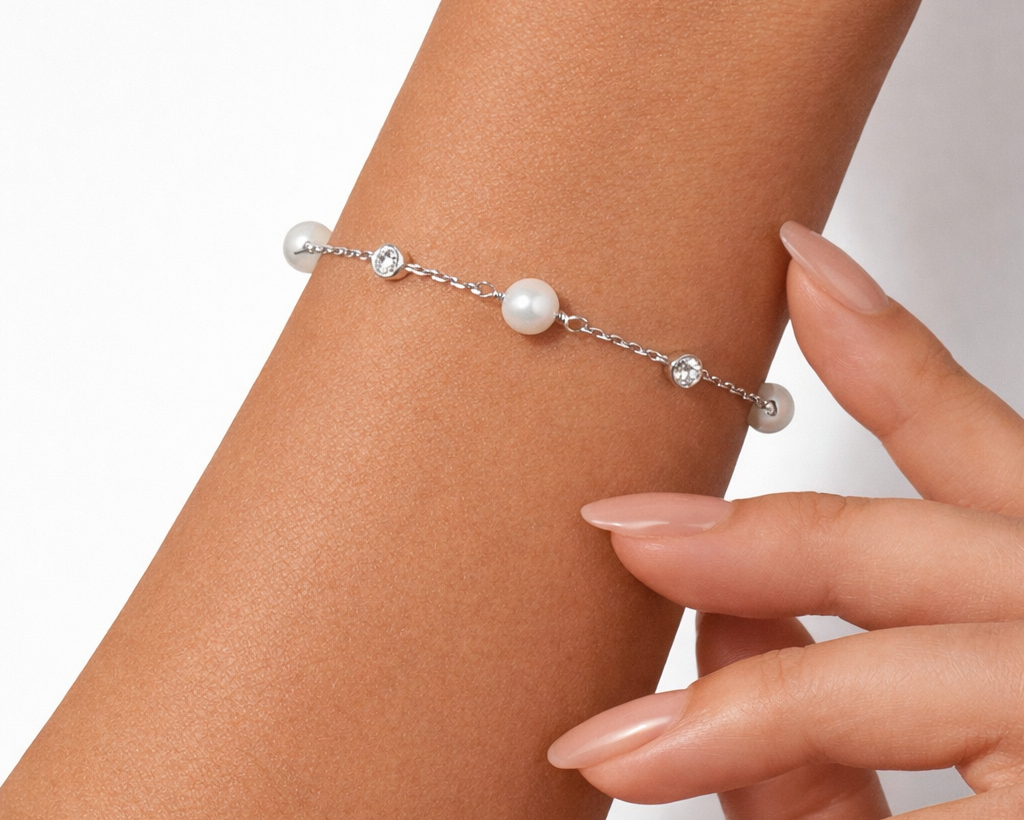 Aurevara Pearl Silver Bracelet with Moissanites