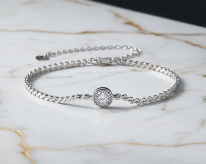 Valoria Silver Bracelet with Moissanite