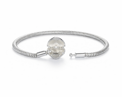 Boa Heart Silver Bracelet