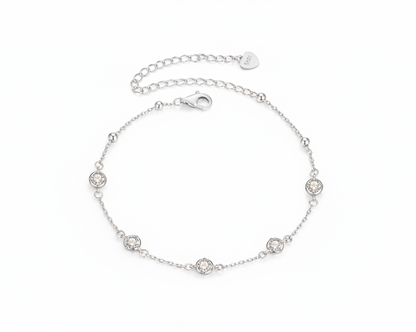 Galaxia Silver Necklace with Moissanites