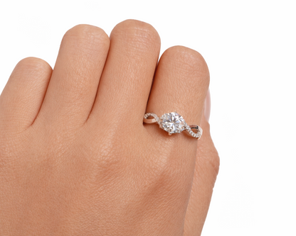 Galoria Twisted Silver Ring with Moissanite