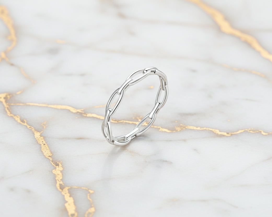 Bohemis Silver Chain Ring