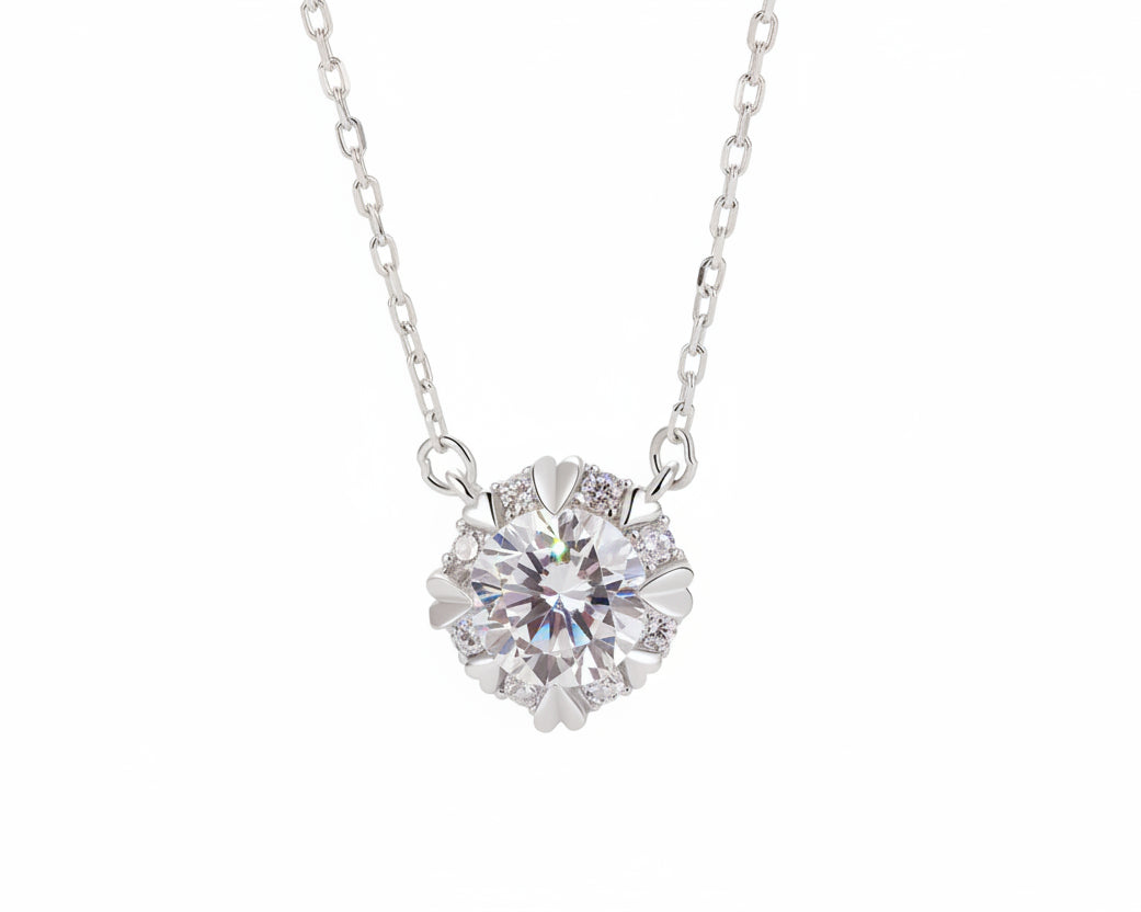 Virelia Silver Necklace with Moissanite