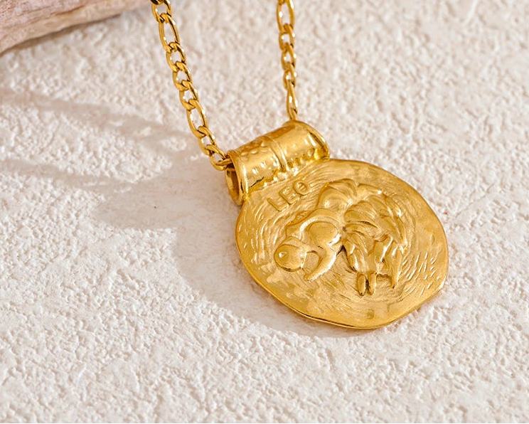 Zodiac Hammered coin Gold-plated Necklace