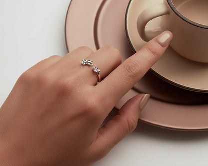 Lina Lovely Cat Silver Ring