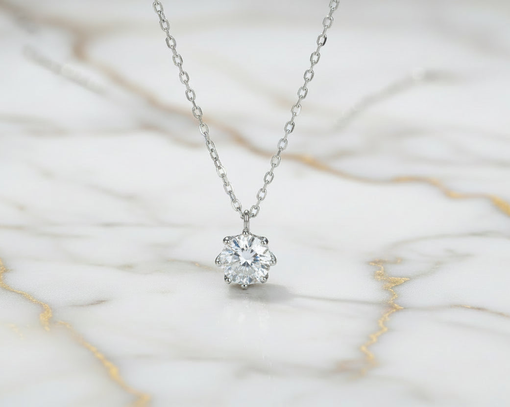 Altaria Silver Necklace with Moissanite