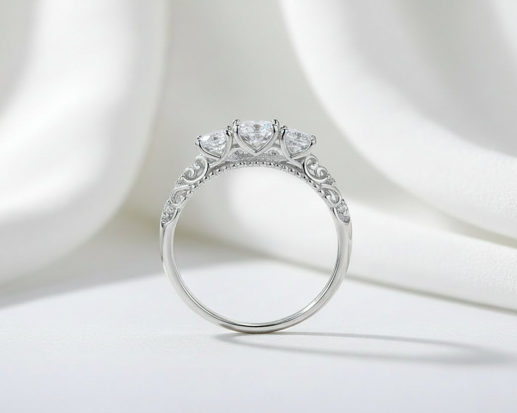 Triara White-gold plated Ring with Moissanites