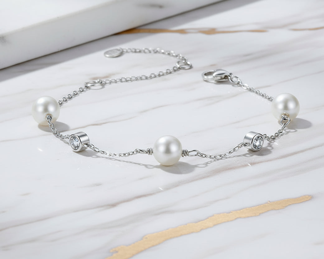 Aurevara Pearl Silver Bracelet with Moissanites