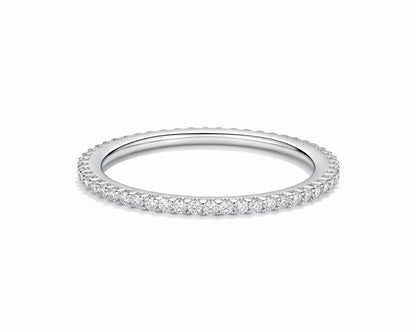 Silver Ring with Moissanites