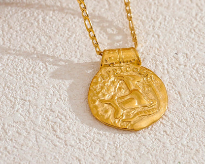 Zodiac Hammered coin Gold-plated Necklace